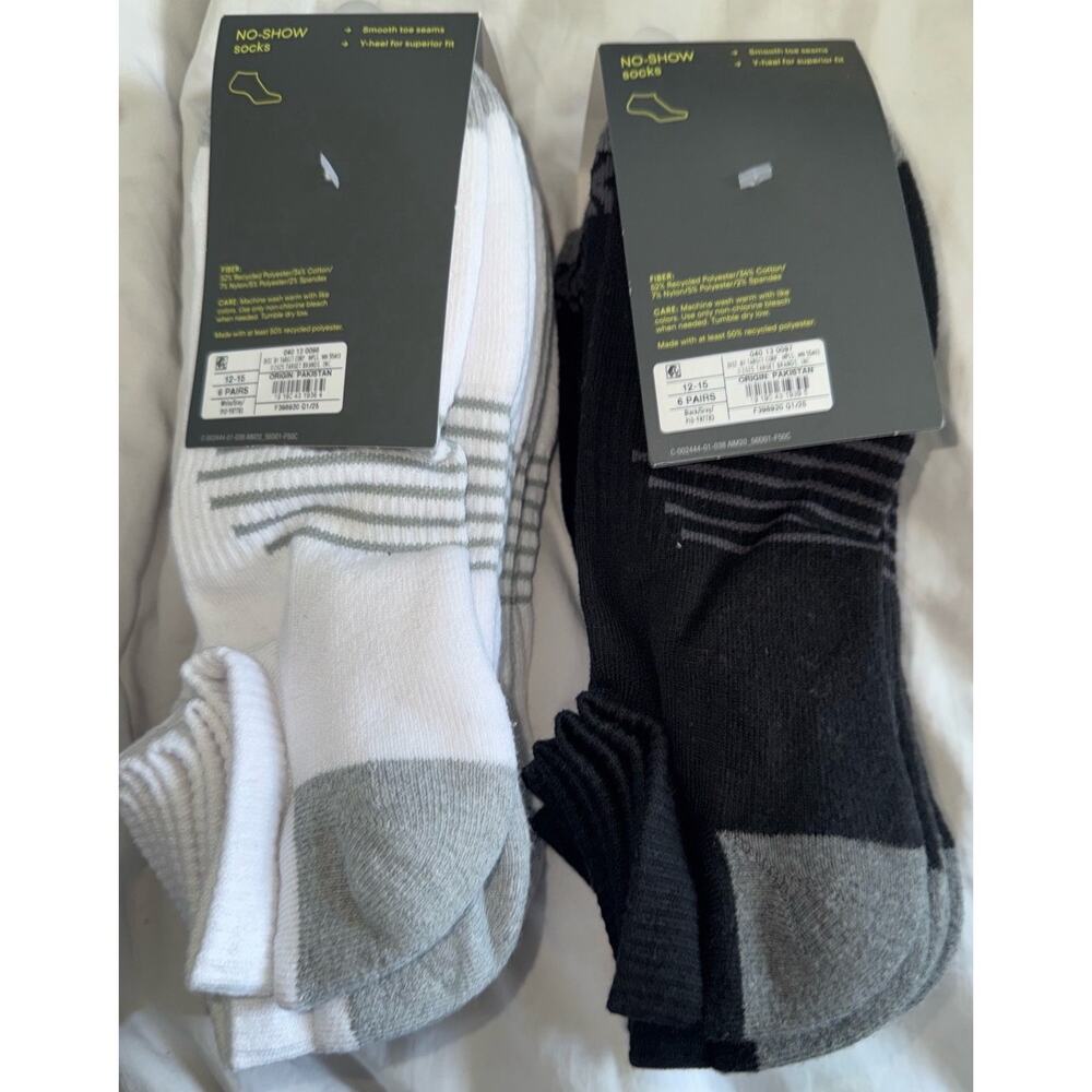 2 Pack All In Motion No Show Socks Mens 12-15 Black White 6 Pair Big & Tal - Picture 2 of 5